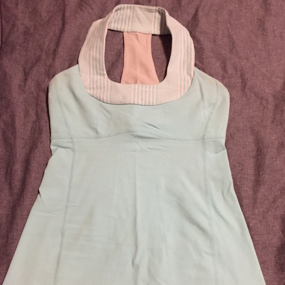 Lululemon Aqua Scoop Neck Tank